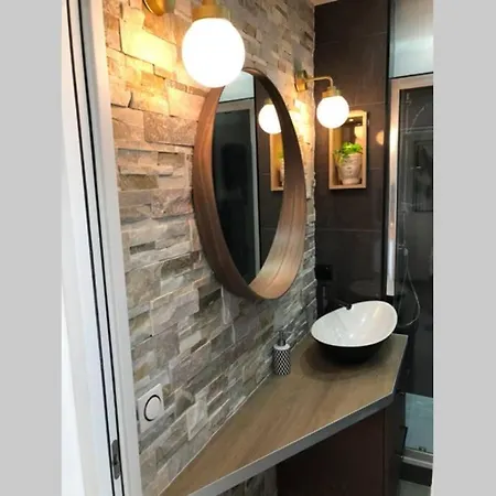 Climatise Avec Superbe Vue Port *