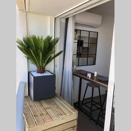 Climatise Avec Superbe Vue Port Apartmán