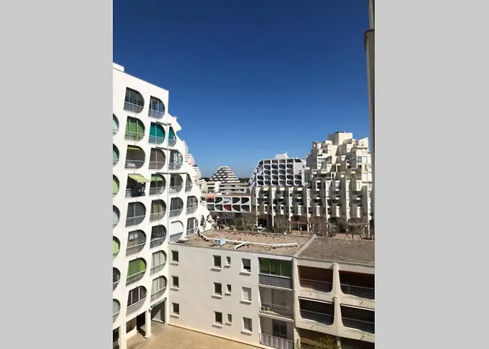 Climatise Avec Superbe Vue Port *
